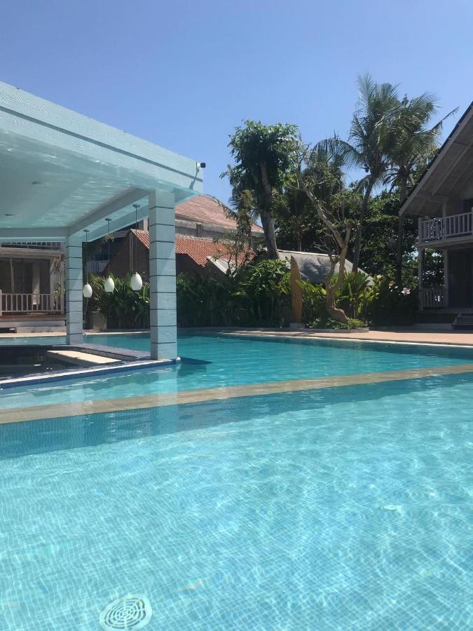 Seminyak Beach Hut Aparthotel Exterior foto